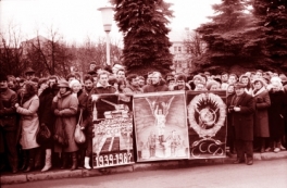La “Revolución Cantada” y el Domingo Sangriento en Lituania La “Revolución Cantada” y el Domingo Sangriento en Lituania