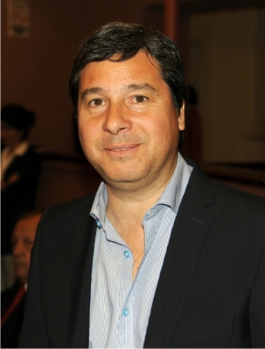 Gustavo Zavallo cruzó a los diputados de la UCR y aclaró que el galpón allanado no pertenece a la provincia