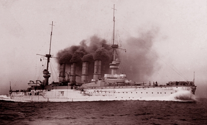 En el marco de la Primera Guerra Mundial, se desarrolla la Batalla de las islas Malvinas