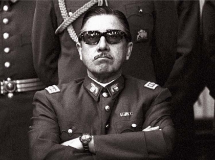 Mercenarios neofascistas italianos, pagados por Pinochet, acribillan a Bernardo Leighton