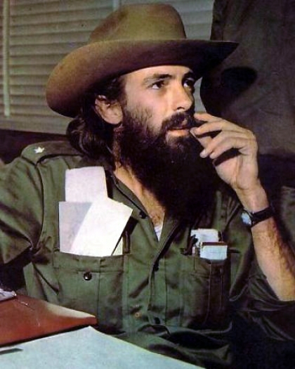 Camilo Cienfuegos: El Comandante del Pueblo