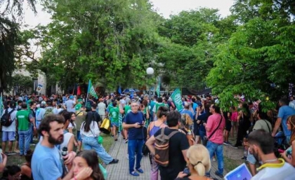 Masiva movilización en adhesión a la jornada de lucha en Gualeguaychú