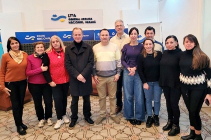 Gustavo Bordet visitó LT14 y ratificó su respaldo a los trabajadores de los medios