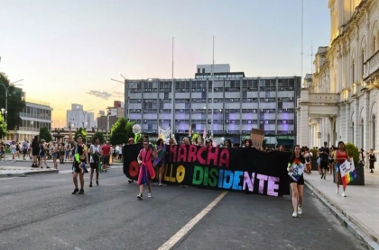 La comunidad Lgbtq+ se movilizó bajo la consigna: No esperamos que nos regalen nuestros derechos