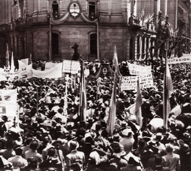 El 10 de octubre de 1945, el coronel Perón y los trabajadores contraatacan